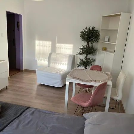 Lägenhet Przytulny Przy Plazy